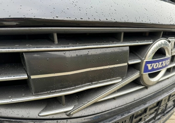 Volvo V60 cena 47900 przebieg: 199000, rok produkcji 2015 z Rzeszów małe 326